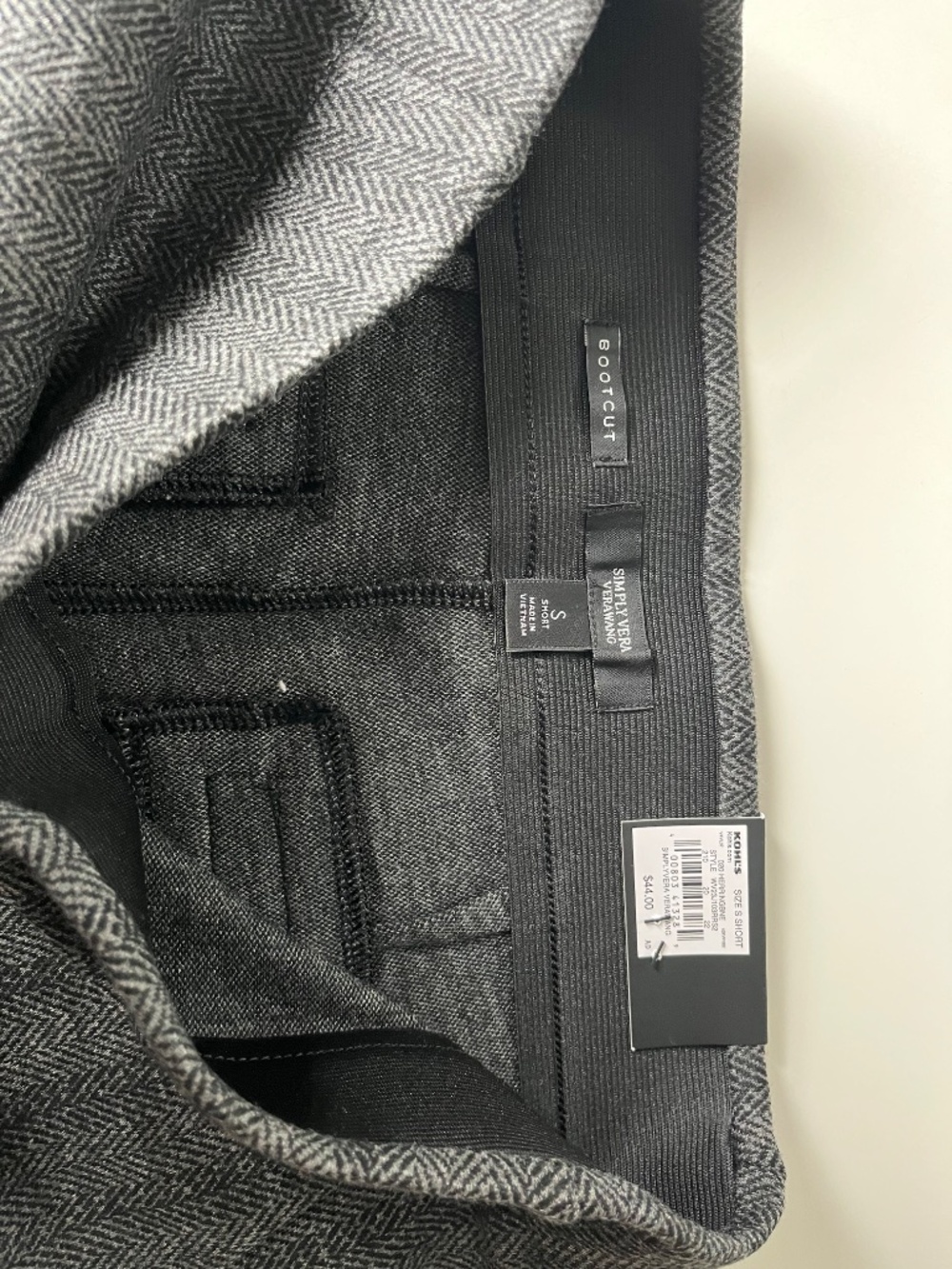 Simply Vera Wang ! Dress pants size Small Short! NWT! Never been worn ! - Picture 2 of 6